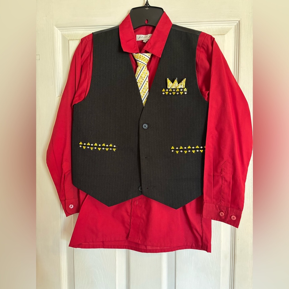 Red Shirt with Black Vest and Yellow Tie Set Dance Costume
